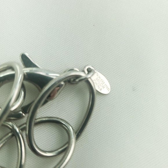 Milor Womens Silver Stainless Steel China Silver Tone Oval Link Chain Necklace - Picture 4 of 10